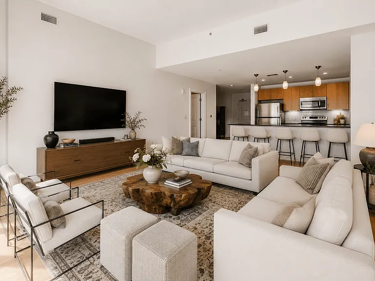 Miller and Rhoads Residences — Photo 8
