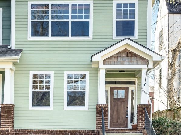 1109B S Douglas Ave