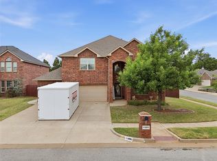 11001 SW 39th Ct, Mustang, OK 73064