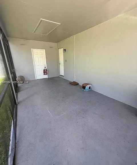 1730 SW 65th Ave — Photo 18