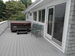 30 Cloutmans Ln, Marblehead, MA 01945