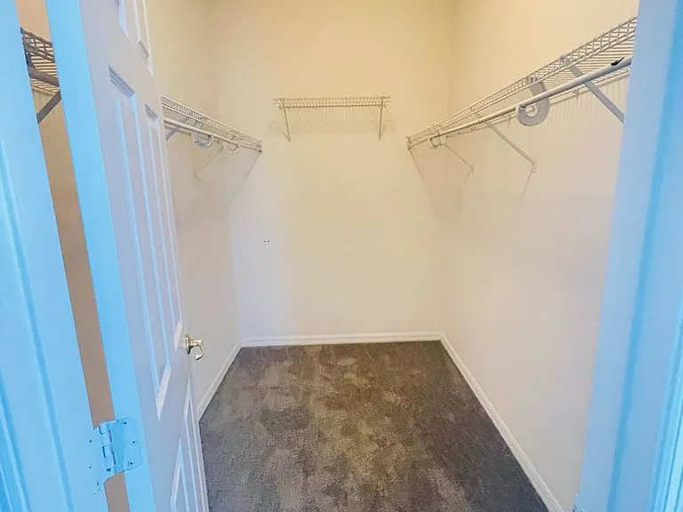 1738 Golfview Dr — Photo 16