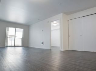 1000 Astor St APT 310, Bellingham, WA 98225