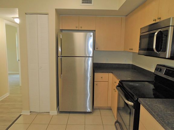 5th image of 4211 San Marino Blvd APT 108