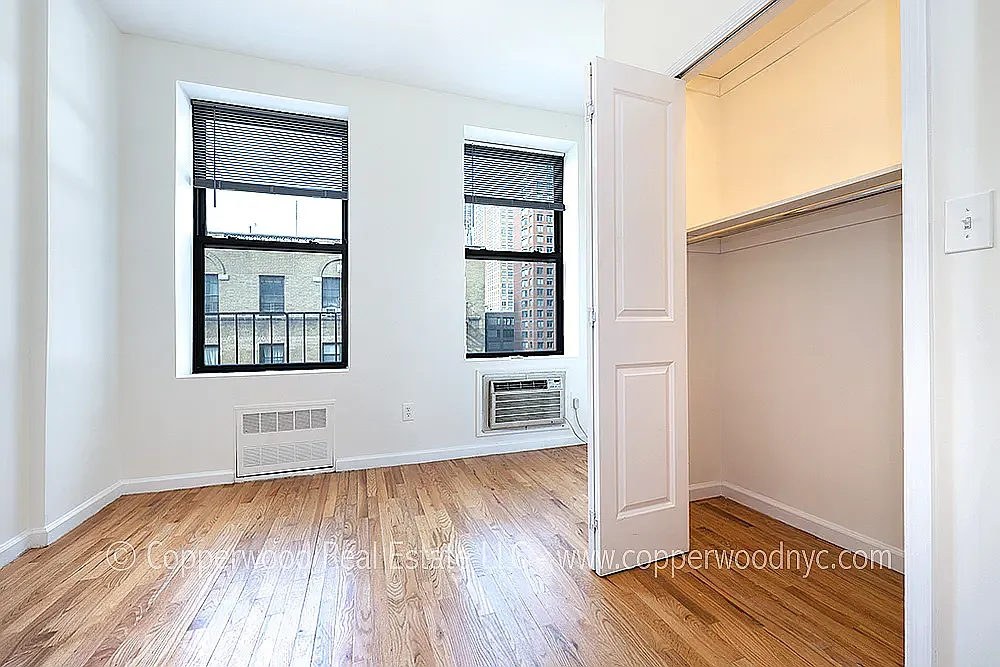 430 East 89th Street — Photo 4