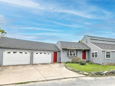 25 Mitchell Ave, South Kingstown, RI, 02879