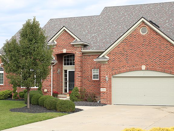 2nd image of 15701 Meadows Dr