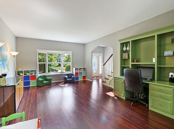 3rd image of 126 N Crescent Ave