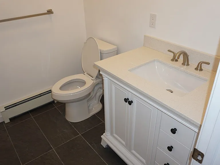 2nd floor Hall Bathroom