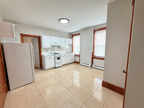 527 Chapel St, New Haven, CT