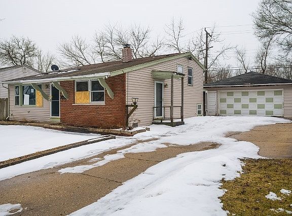 4th image of 6028 Hampton Dr
