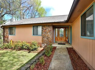 409 Inlet Rd, Eufaula, AL 36027