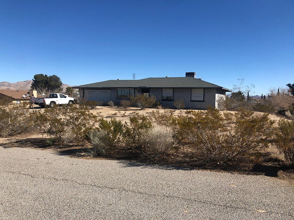 1st image of 16583 Manning Ct
