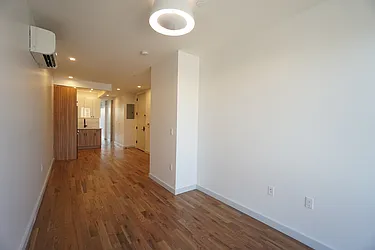 Rented by Rennit Inc.