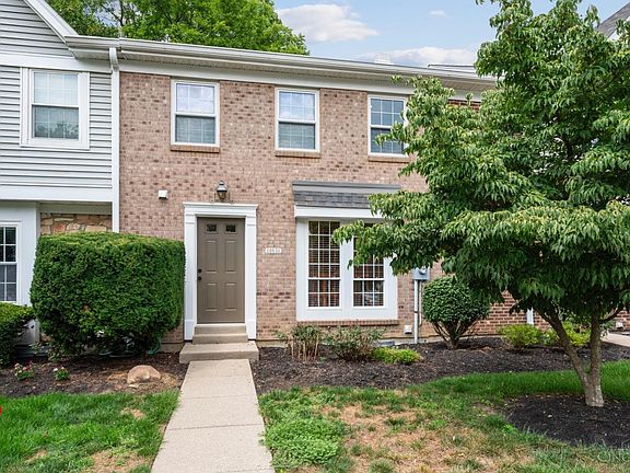 2nd image of 10831 Lakehurst Ct