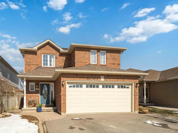 49 Foxtrot Dr, Hamilton, ON L8J 3T5