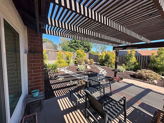 2nd image of 17757 Fonticello Way