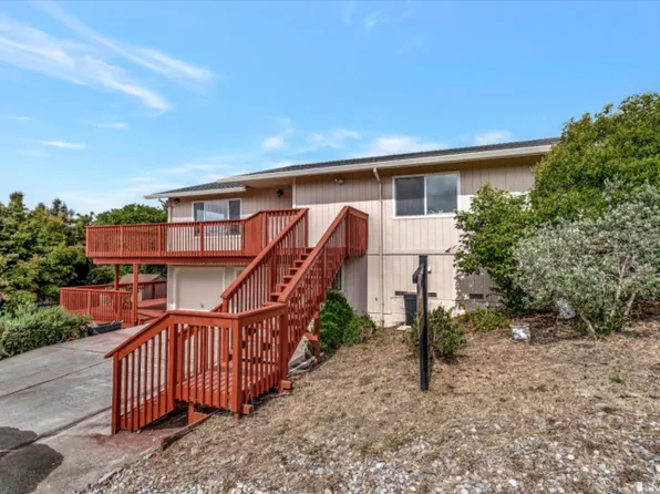 2567 Parker St, Santa Cruz, CA 95065