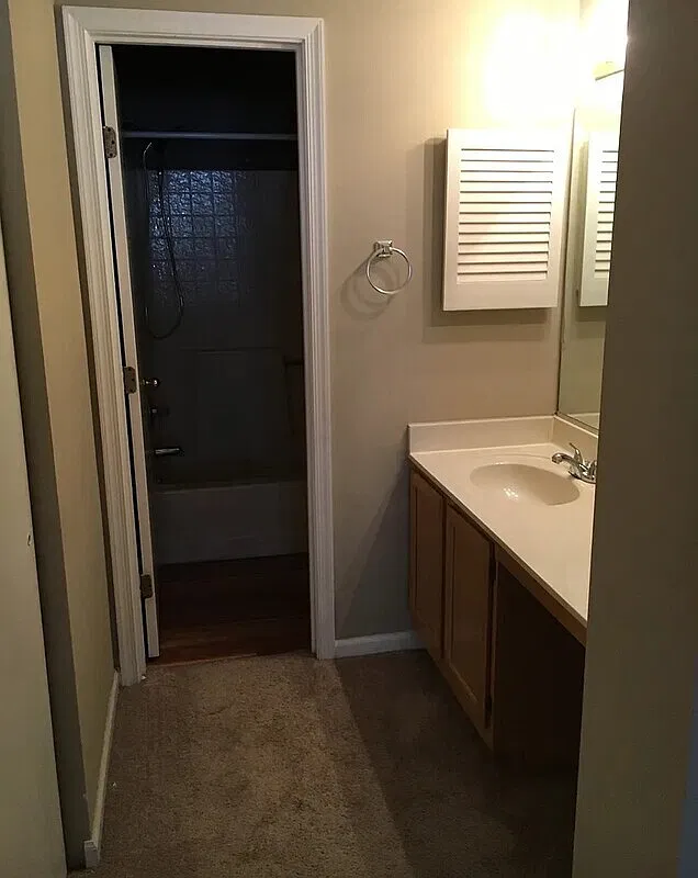 1 bed, 1.0 bath, 700 sqft, $1,210 — Photo 1