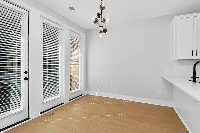 2158 N Graham St — Photo 7