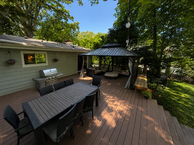 2S235 Madison St — Photo 4