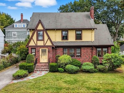 59 Charlotte Rd, Newton, MA, 02459