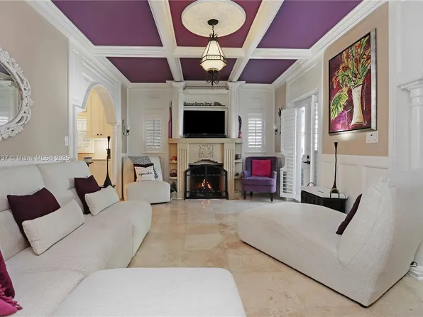 312 Fillmore St, Hollywood, FL 33019