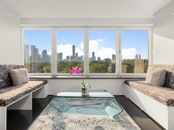 860 Fifth Avenue 11H image 1 of 14