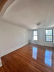 Rented by Aimee Grodanz, LREB