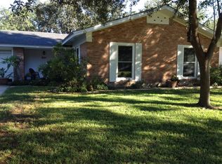 521 Greenway Dr, Corpus Christi, TX 78412