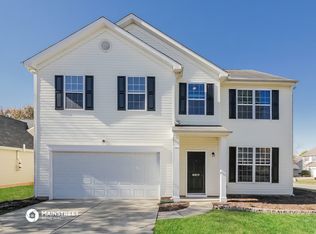 8819 Norway Ct, Charlotte, NC 28269
