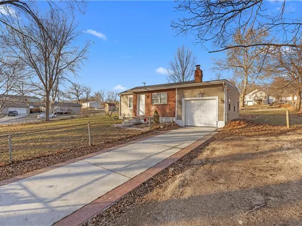 7940 Metropolitan Ave, Kansas City, KS 66111