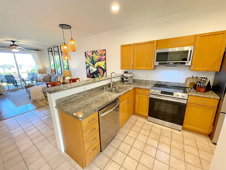 3950 Kalai Waa St #N101 — Photo 5