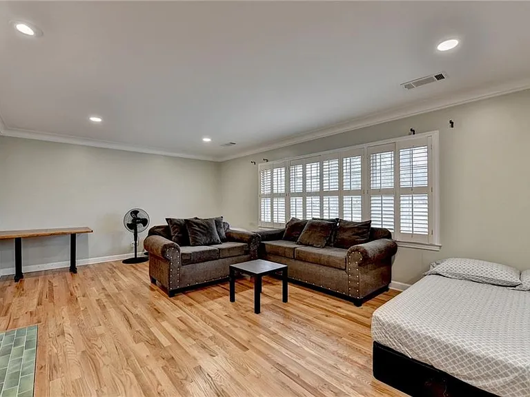 8 Highland Ln — Photo 7