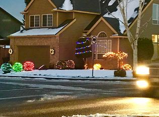 1290 S Pine St, Canby, OR 97013