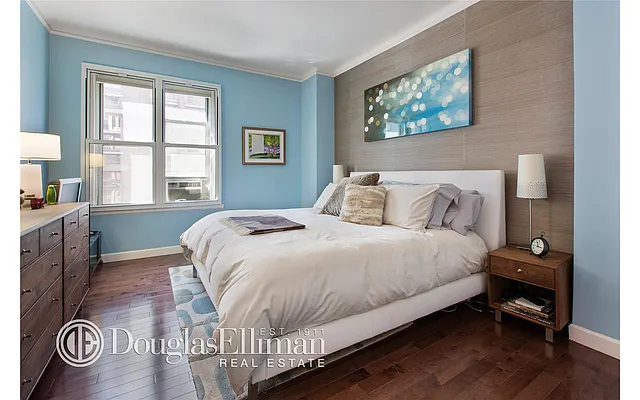 Sold by Douglas Elliman | media 6