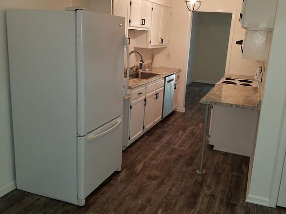 5th image of 113 Heather Way APT D