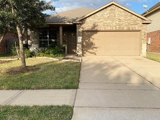 1st image of 22742 Pantego Ln