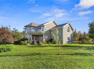 8 Ocean Breeze Dr, Beaubassin East, NB E4P7X2