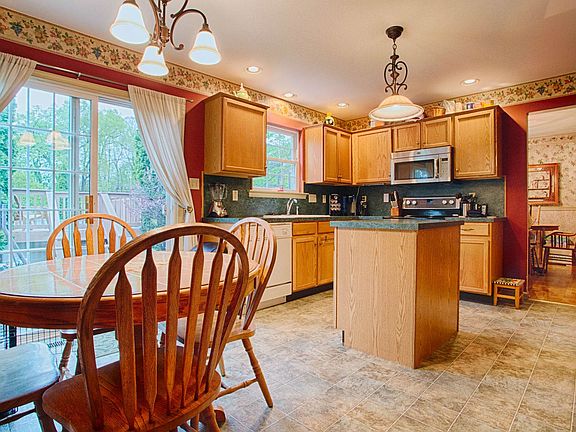 208HobsonMLS-3