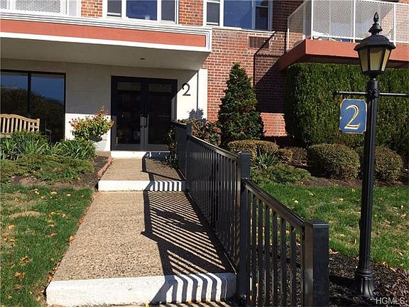 4th image of 2 Salisbury Pl #4B
