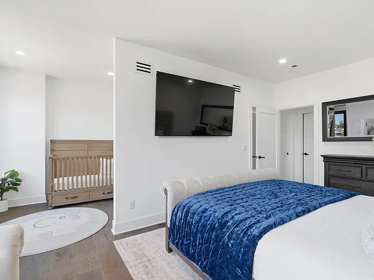 9 Minerva St #2 — Photo 15