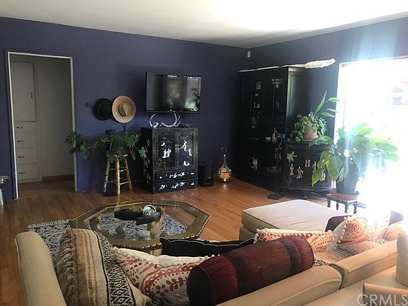 3rd image of 734 W Granada Ct