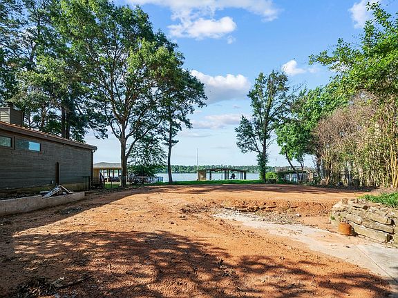 5th image of 14164 Lakepoint Dr
