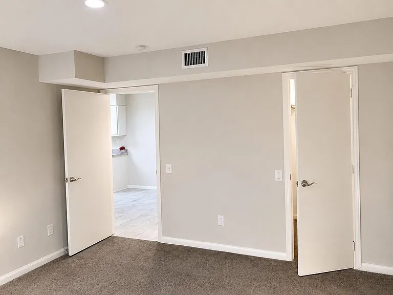 1860 White Oak Dr #217 — Photo 13
