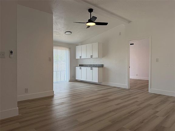 2nd image of 514 GREENBROUGH DRIVE