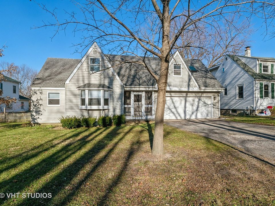 1st image of 25062 W Crawford Ave