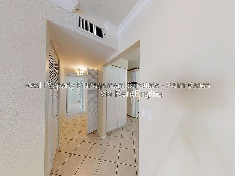 1015 Green Pine Blvd #C2 — Photo 7
