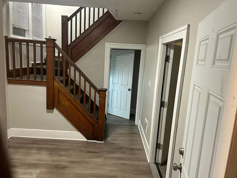 8215/8217 Badger1 LLC — Photo 12