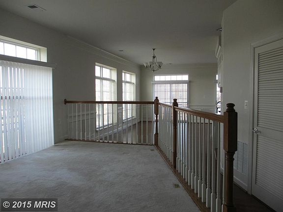 3rd image of 820 Belmont Bay Dr APT 501